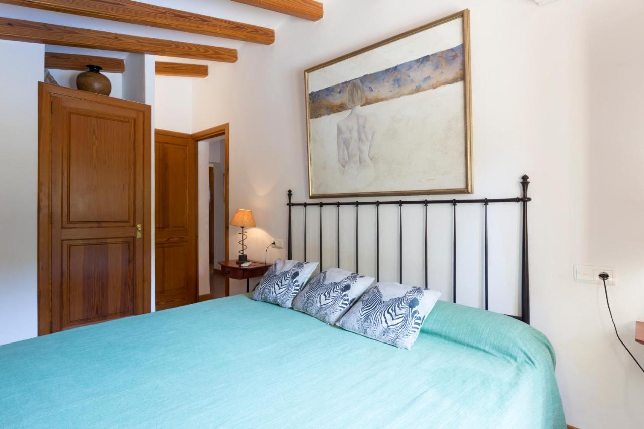 Private Villas Puerto Pollensa For Family Groups, Private Mountain Ideal For Runners, Trailers, Hikers, It Is Approximately 3 Minute Walk From The Beach Luaran gambar