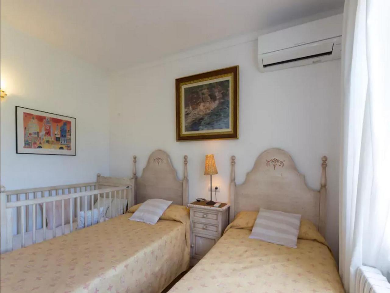 Private Villas Puerto Pollensa For Family Groups, Private Mountain Ideal For Runners, Trailers, Hikers, It Is Approximately 3 Minute Walk From The Beach Luaran gambar